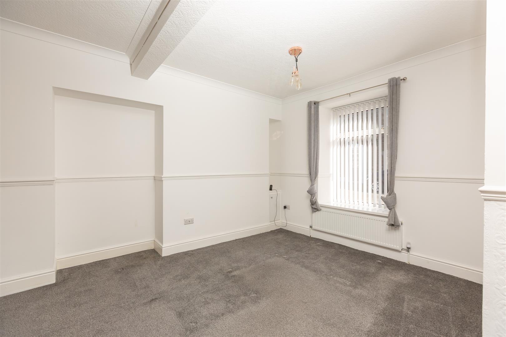 Manor Road, Manselton, Swansea, SA5 9PA
